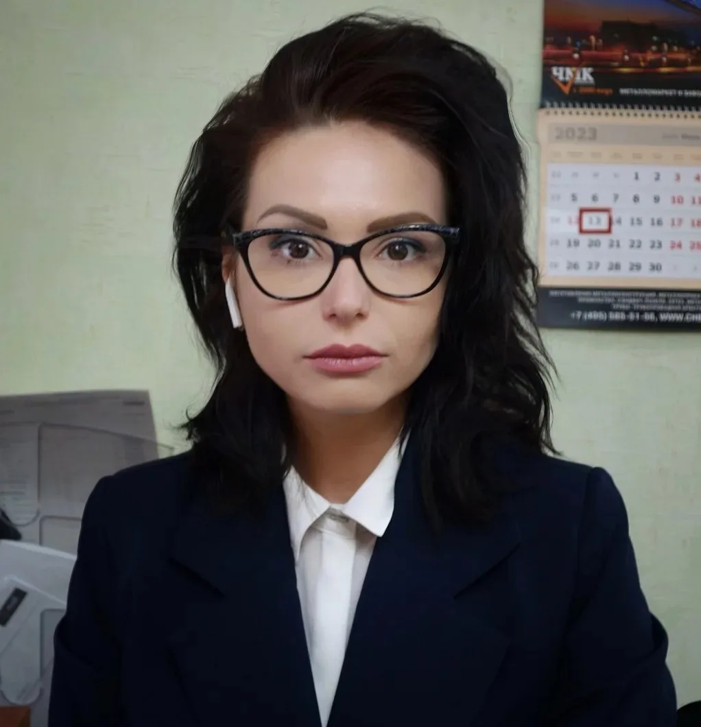 София Богданова — Менеджер по продажам
